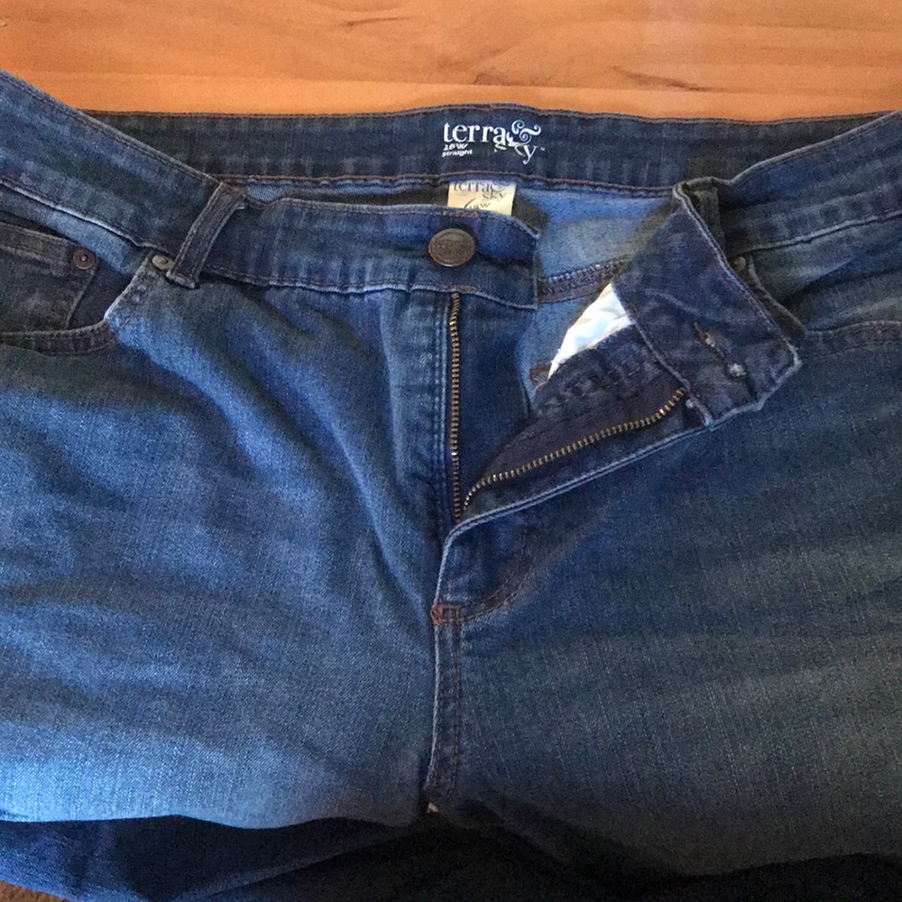 Women’s 16W Terra & Sky blue jeans